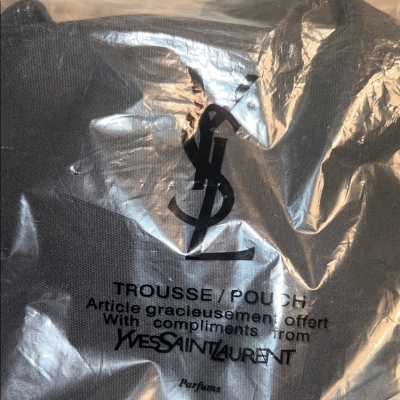 Yves Saint Laurent Black Tote with Gold Logo GWP - Picture 5 of 5